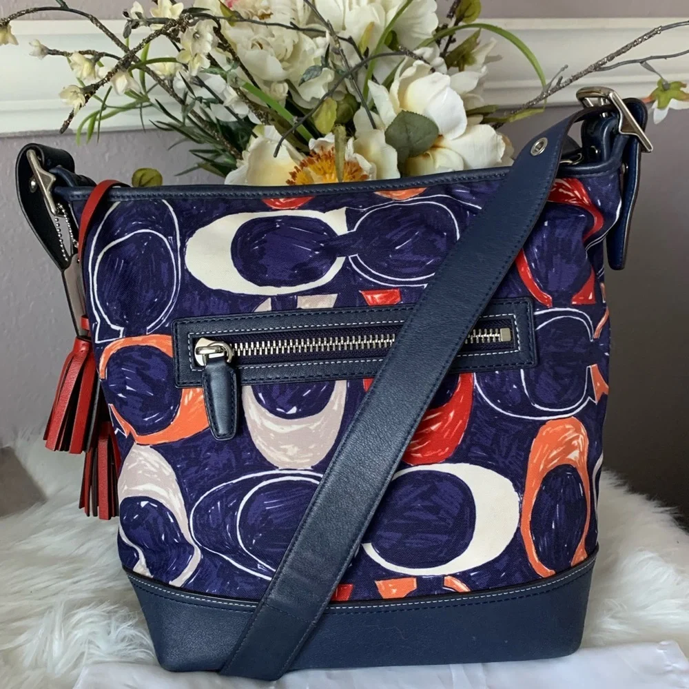 RARE COACH LEGACY HERITAGE SIGNATURE “C” PRINT DUFFLE HOBO/CROSSBODY BAG